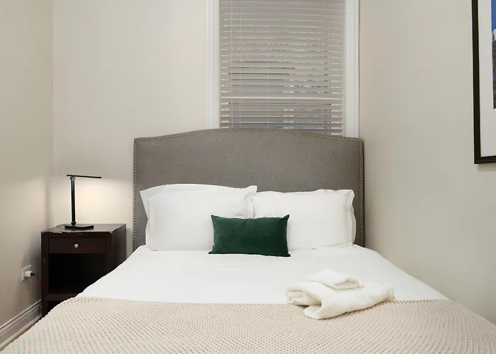 Flexhome Wicker Park 3br Dv2 Apartment Chicago