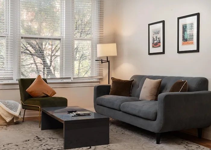 Flexhome Wicker Park 3br Dv2